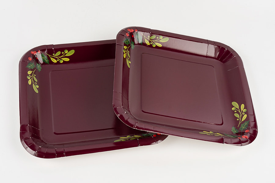 Christmas-themed Decorative Paper Plates Christmas-themed Decorative Paper Plates